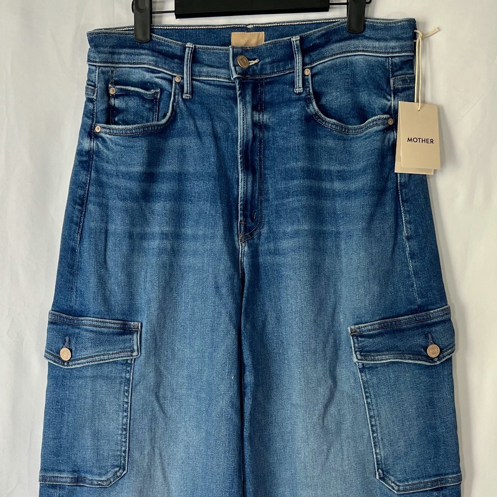 NWT Mother Undercover Cargo Sneak Jeans (Wash: opposites attract) Size 30 - Picture 3 of 13
